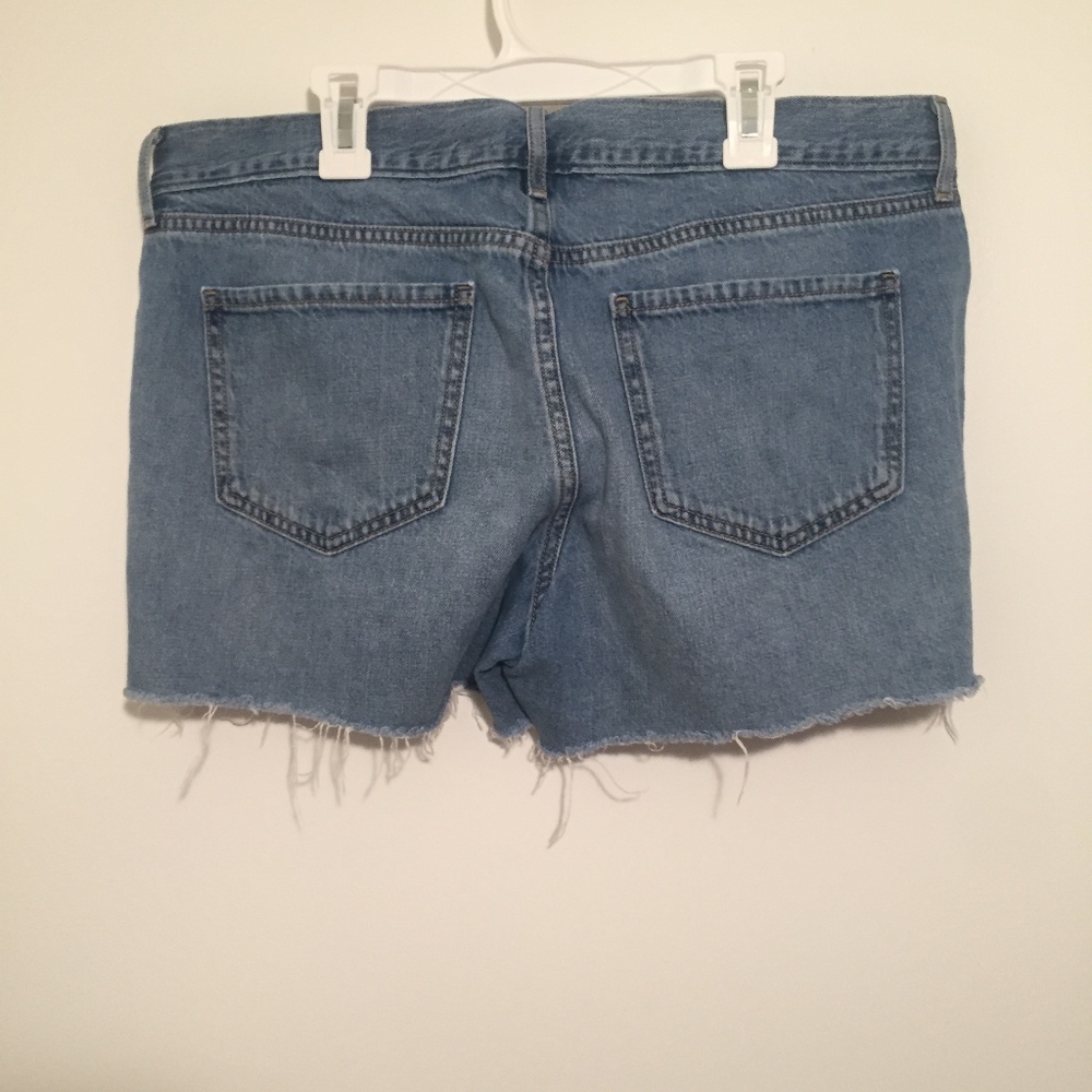 2 Pairs Old Navy Denim Shorts Women Size 10 - Picture 7 of 7